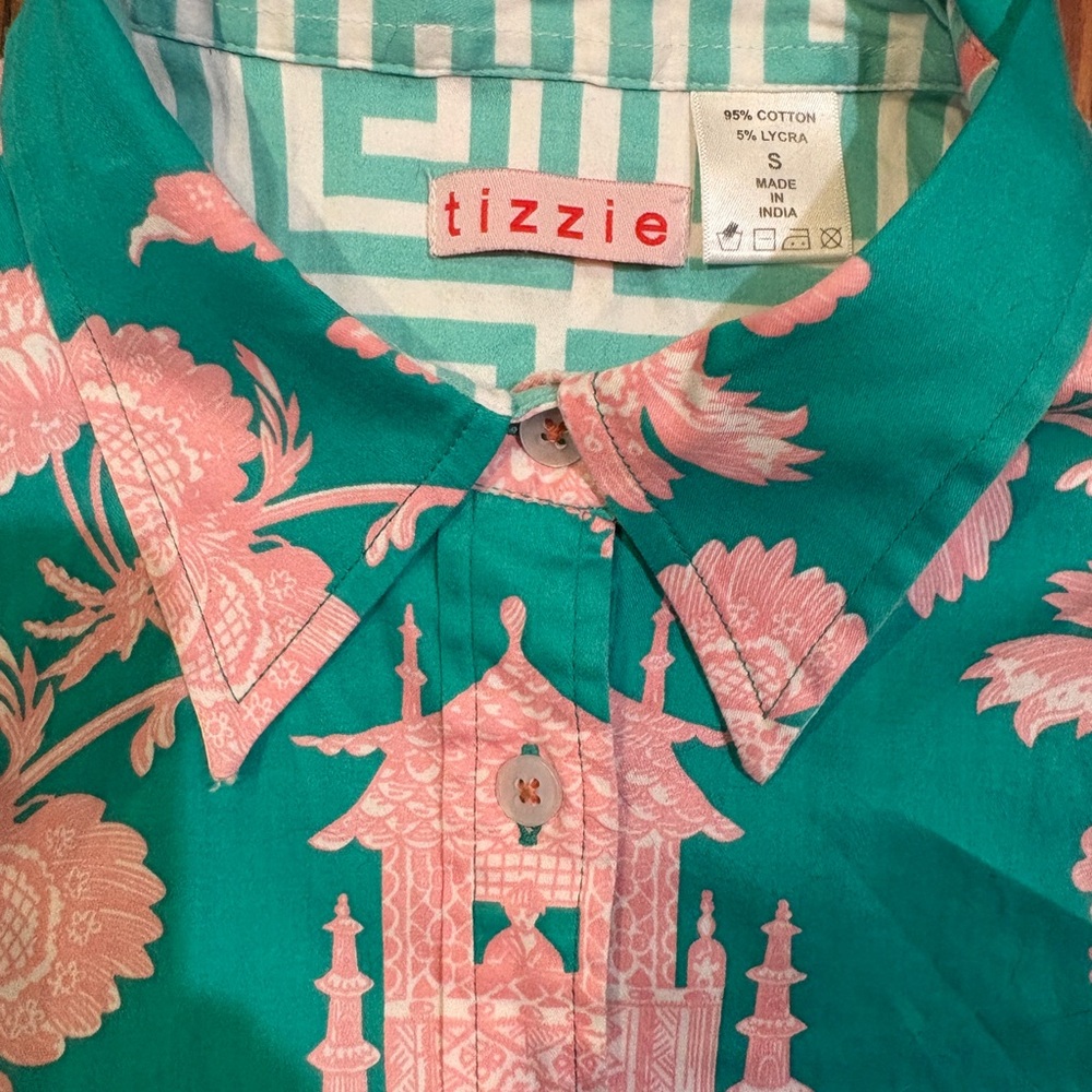 Tizzie Women’s Size Small Cotton Collared Button-Down Top - Picture 2 of 5
